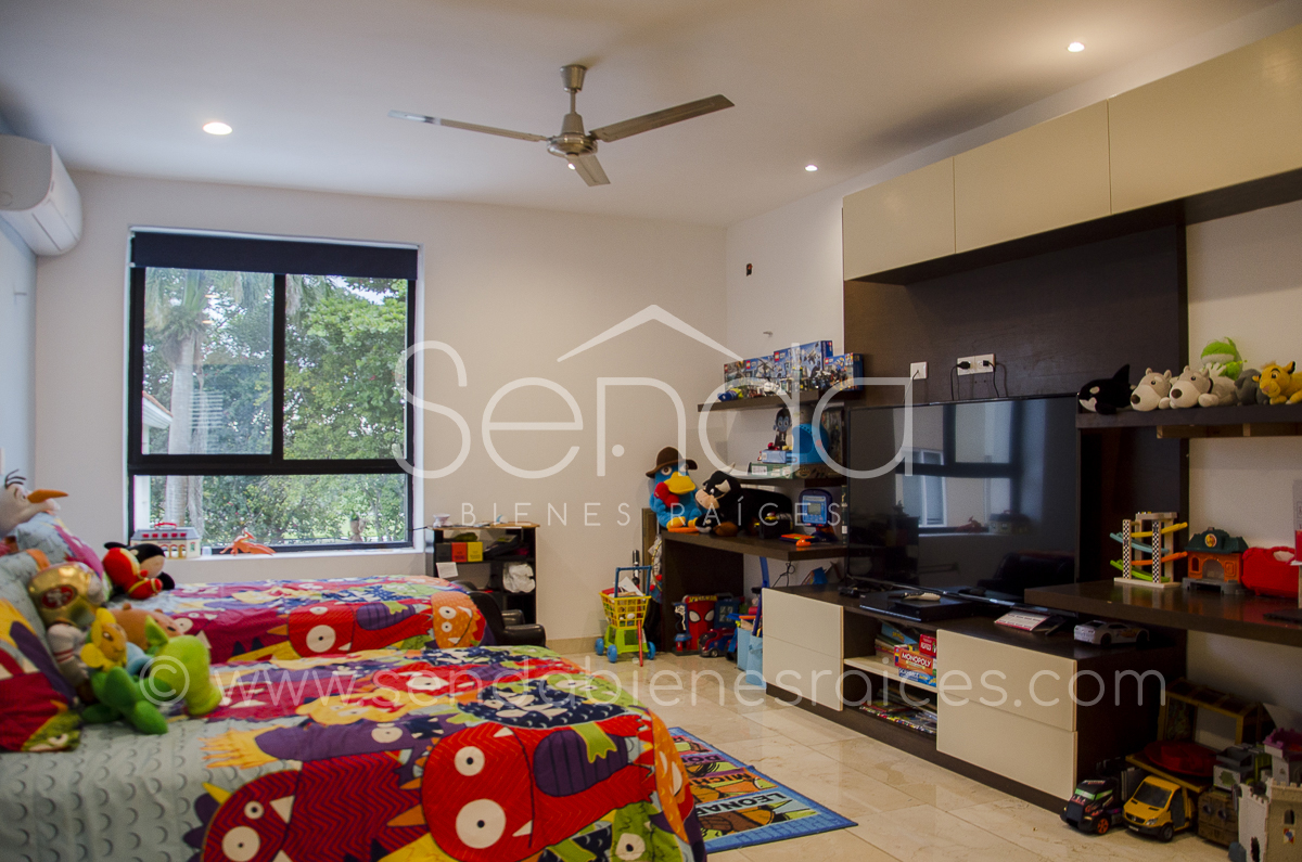 2019-12-03_23_22_27_19KG-38 Casa en venta en La Ceiba -49.jpg